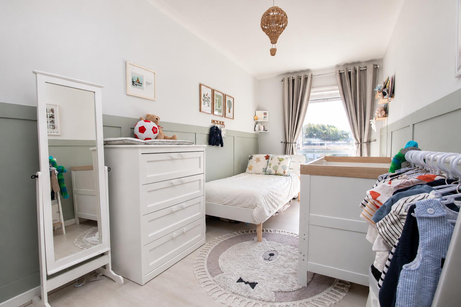 Ferndale Crescent, Carshalton